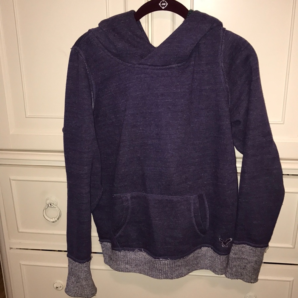 American Eagle Sweatshirt